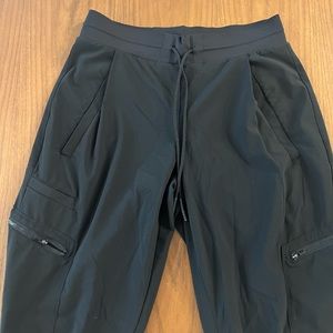 Athleta Go Far Travel Pant Black size 0